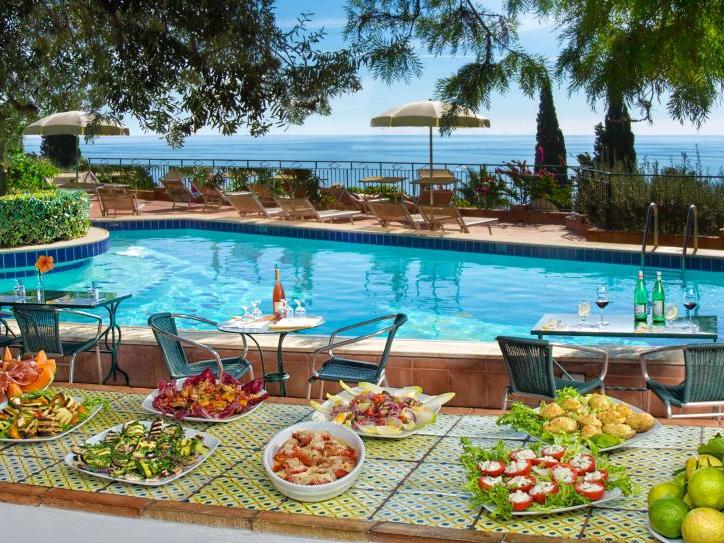 Hotel Villa Belvedere | Sito Ufficiale | Boutique Hotel 4 stelle a Taormina