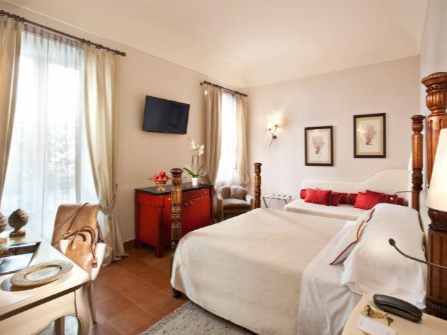 French Balcony | Hotel Rooms in Taormina | 4-star hotel Taormina Boutique Hotel