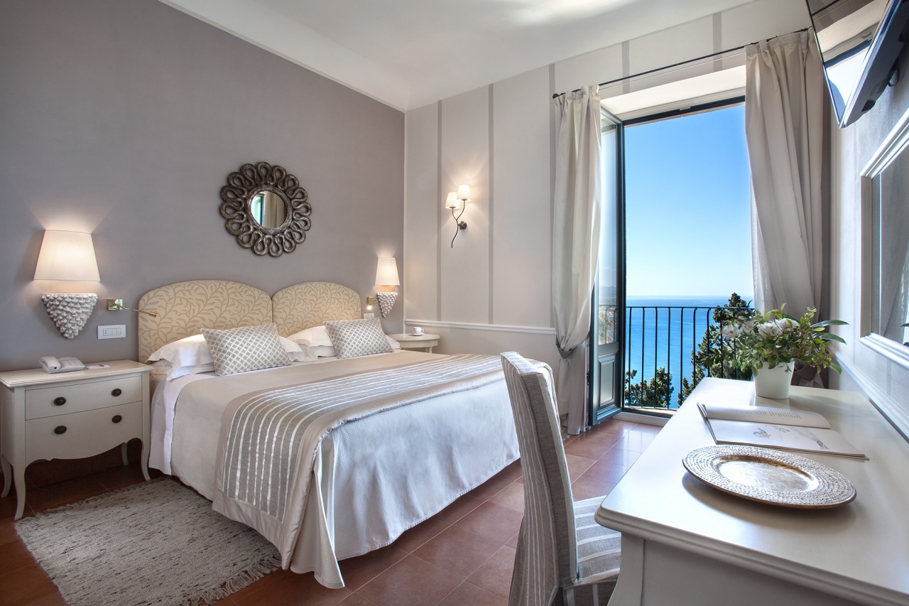 Hotel Villa Belvedere | Official Site | Boutique Hotel 4 Star Taormina